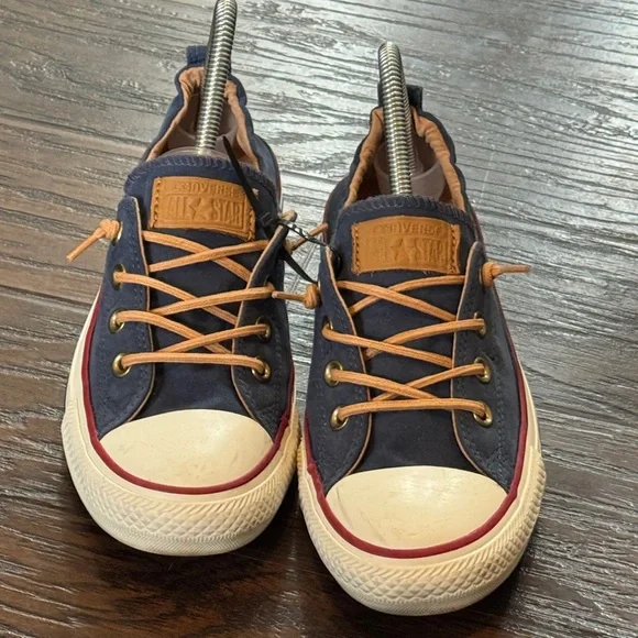 Converse Navy and Tan Sneakers, Women’s Sz 9 - Picture 10 of 13